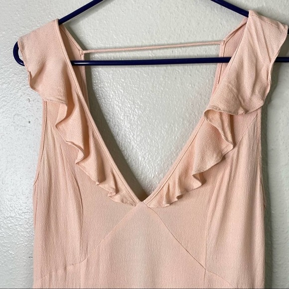 Privacy Please Ruffle V-Neck Mini Dress Pink - Picture 4 of 8